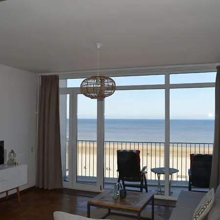 Sea View Apartment